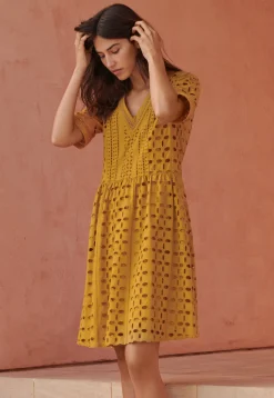 A-Line Broderie Dress*Wrap London Discount