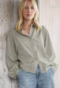 Collared Blouse*Wrap London Shop