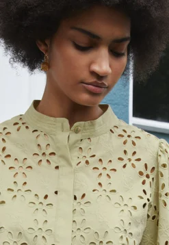 Cutwork Blouse*Wrap London Sale