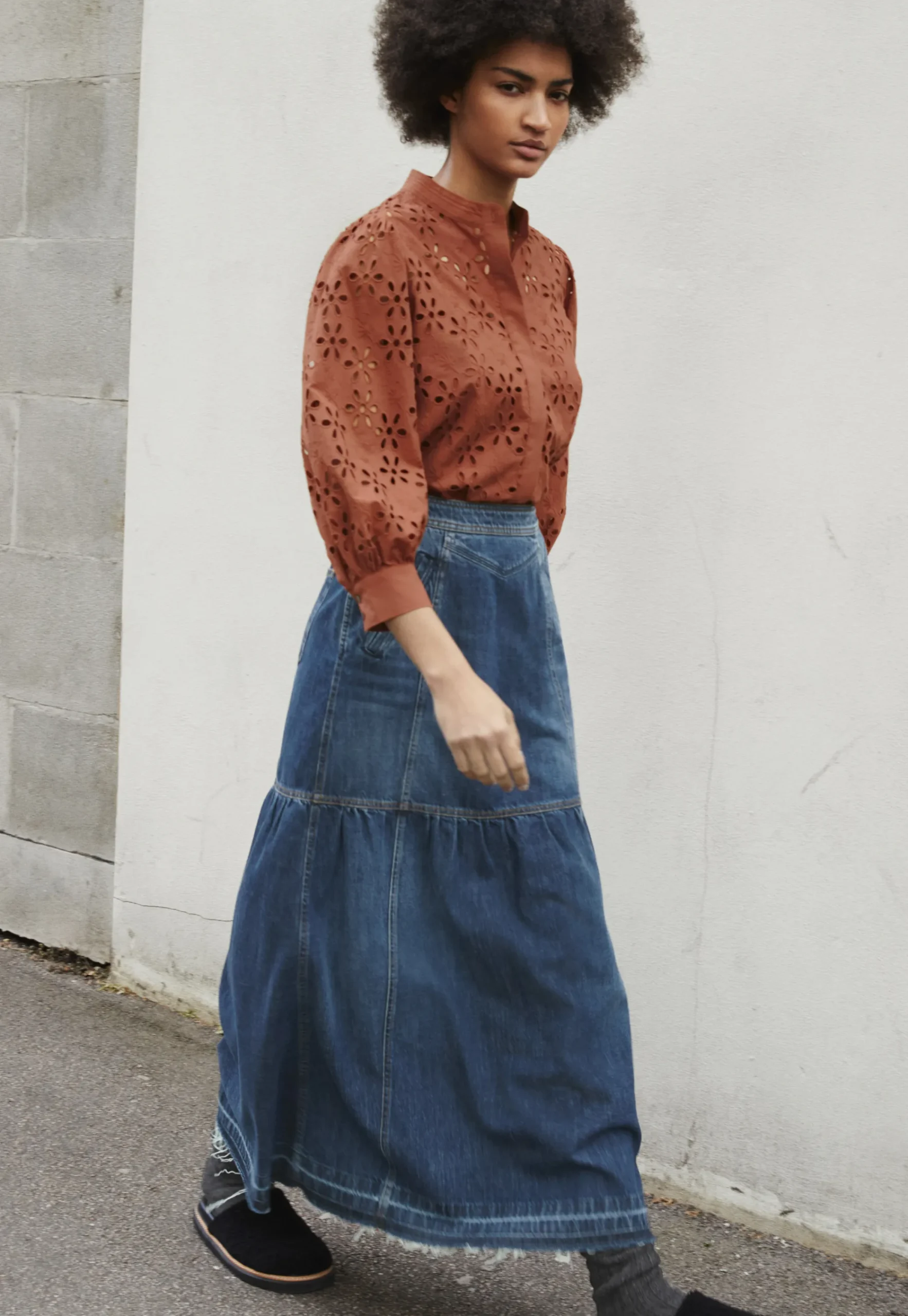Cutwork Blouse*Wrap London Discount