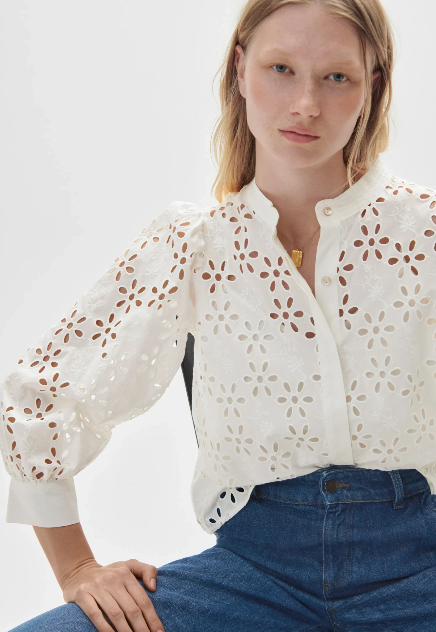 Cutwork Blouse*Wrap London Clearance