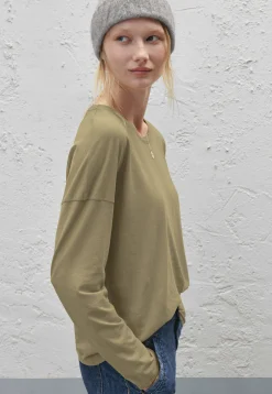 Drop-Shoulder Top*Wrap London Clearance