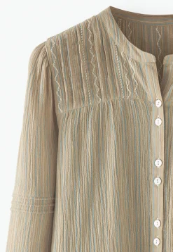 Embroidered Blouse*Wrap London Flash Sale