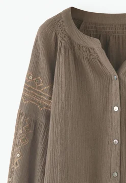 Embroidered Blouse*Wrap London Flash Sale