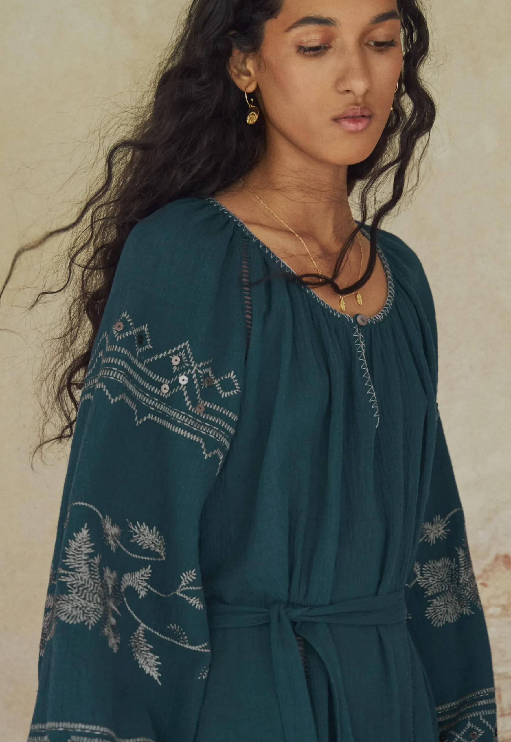 Embroidered Maxi-Dress*Wrap London Shop