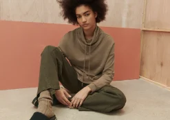 Funnel-Neck Sweatshirt*Wrap London Clearance