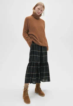 High-Neck Sweater*Wrap London Hot