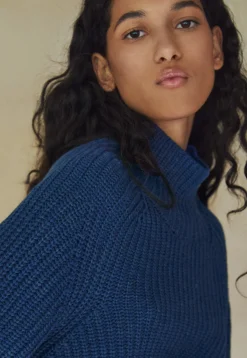 High-Neck Sweater*Wrap London New