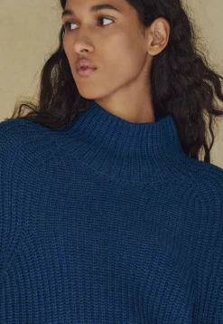 High-Neck Sweater*Wrap London New