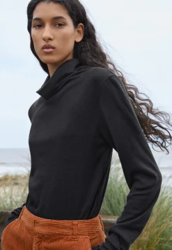 High-Neck Top*Wrap London Cheap