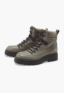 Hiker Boots*Wrap London Store