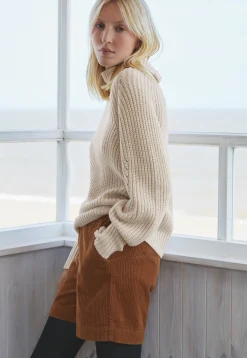 Jumbo-Cord Shorts*Wrap London Discount