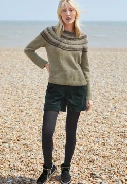 Jumbo-Cord Shorts*Wrap London Store
