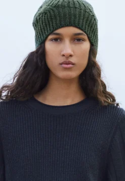 Knitted Hat*Wrap London Clearance