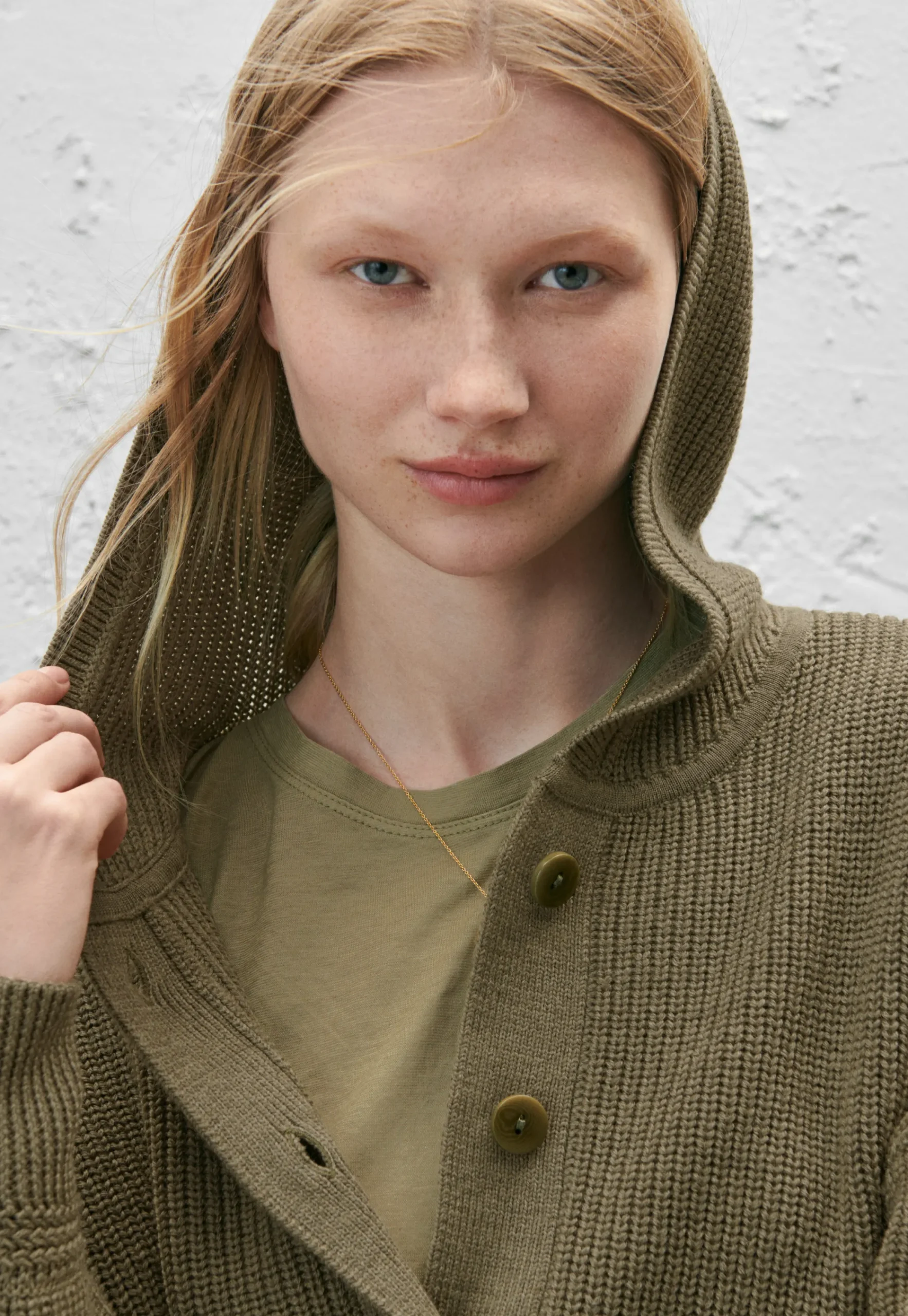 Knitted Hoodie*Wrap London Best