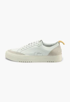 Lace-Up Trainers*Wrap London Store