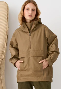 Overhead Jacket*Wrap London Sale