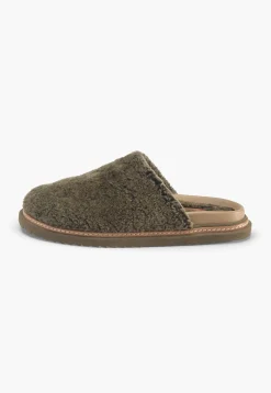 Sheepskin Mules*Wrap London Cheap