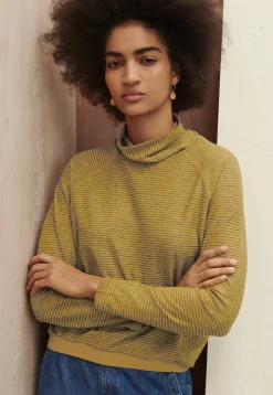 Striped Funnel-Neck Top*Wrap London Store