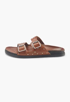 Studded Sandals*Wrap London New