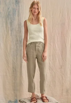 Tapered Trousers*Wrap London Hot
