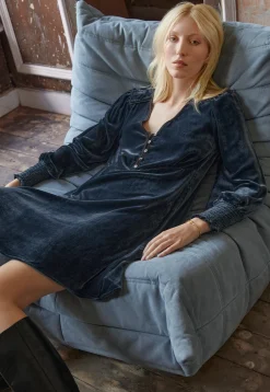 Velvet Dress*Wrap London Discount