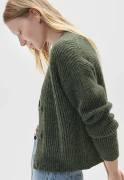 V-Neck Cardigan*Wrap London Outlet
