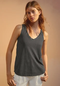 V-Neck Jersey Vest*Wrap London Clearance