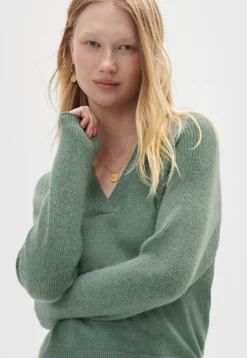 V-Neck Sweater*Wrap London Discount