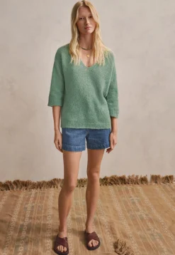 V-Neck Sweater*Wrap London Hot