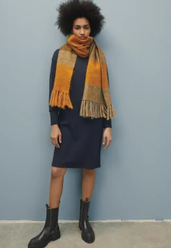 Zip-Neck Dress*Wrap London Best