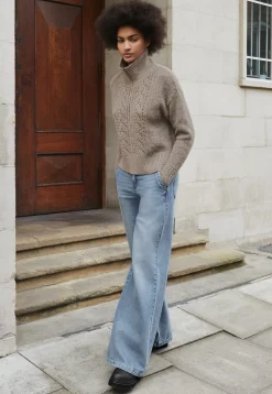 Zip-Neck Sweater*Wrap London Clearance